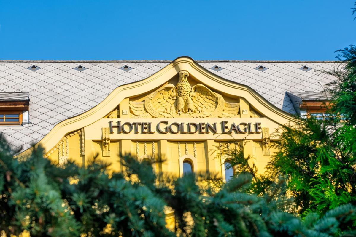 Hotel Golden Eagle Levice Ngoại thất bức ảnh