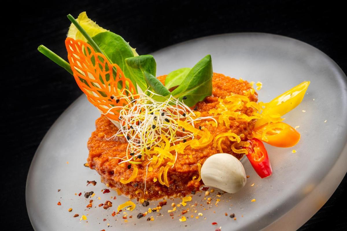 Hotel Golden Eagle Levice Ngoại thất bức ảnh
